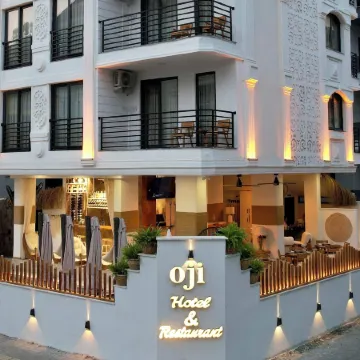 Oji  Beach Hotel Отели рядом с достопримечательностью «Пляж Клеопатры»