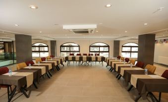 Royal Palas Hotel