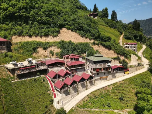 Seyr-I Cennet Dag Evleri Hotels in Guroluk Koyu