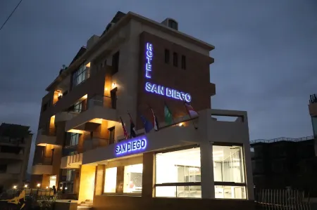 Hotel San Diego Отели в г. Adma W Dafnah
