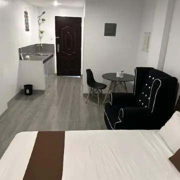 Aden Hotel