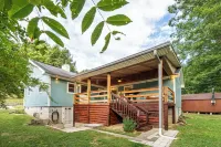 Vintage Charm in the New River Gorge