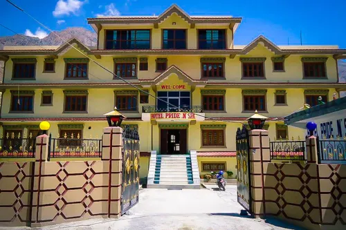 Hotel Pride and Spa - parking