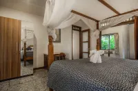 Taman Harum Cottages Hotel in zona Setia Darma House of Masks and Puppets