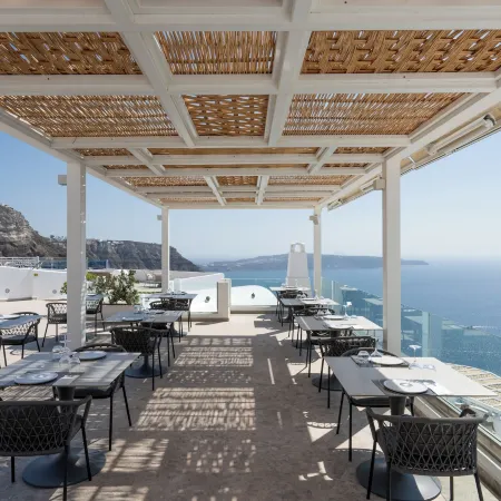 Volcano View Hotel Santorini Отели рядом с достопримечательностью «Порт Санторини»