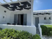 Zoumis Residence Hotels near Naousa Boats