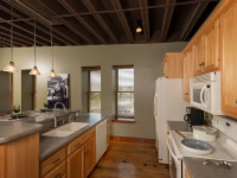 3rd Street Lofts Hotels in Wausau