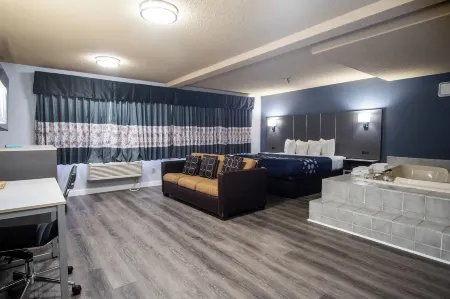 Coratel Inn and Suites By Jasper Eagan St Paul Airport & Mall of America Отели рядом с достопримечательностью «Парк Скай Хилл»