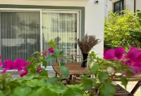Yosun Suites