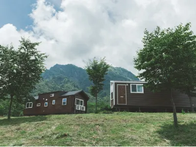 Togakushi Camp Field Hotels near Daibo Mountaion Path Observation Deck