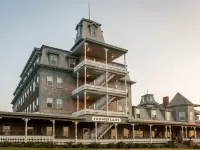 Summercamp Hotels in Oak Bluffs