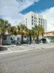 Tropical Sky Ranch Motel