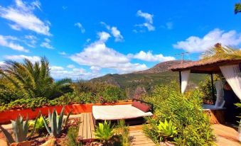 Casa Pino with Private Pool and Garden