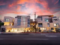 City24 Condo Hotel Little Italy Mission Hills Hotels near Port of San Diego