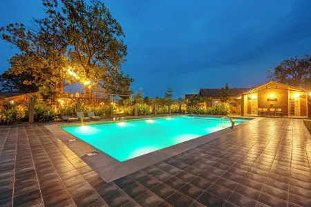 Sterling Orient Woods Pench