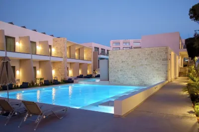 Phos Hotel Adults Only