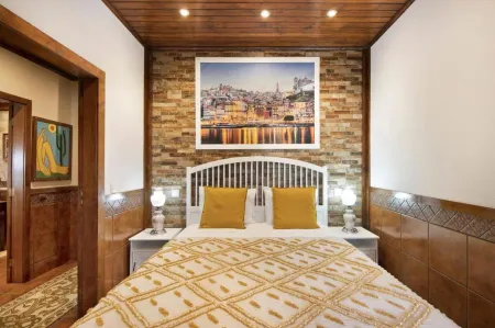 Private Pool Villa 20Min by Oporto Отели рядом с достопримечательностью «Estação da Biodiversidade do Parque Molinológico»