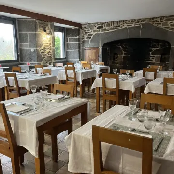 Gîte-Auberge du Pont de Lanau