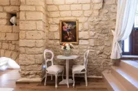 Saint Michel Room by Wonderful Italy