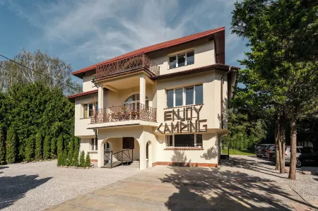 Enjoy! Warszawa Mysiadlo Отели в г. Констанцин-Езёрна