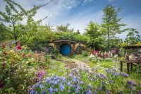 Hobbiton LakeSide Resorts