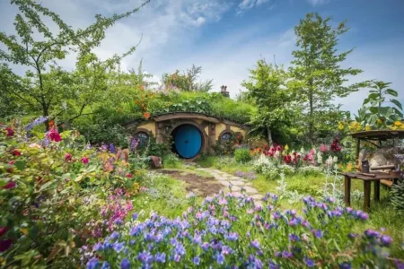 Hobbiton LakeSide Resorts