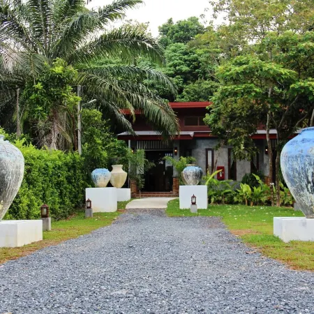 Arthaya Villas
