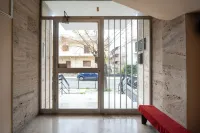 Upscale Apartment in Chalandri with Large Terrace - Wi-Fi