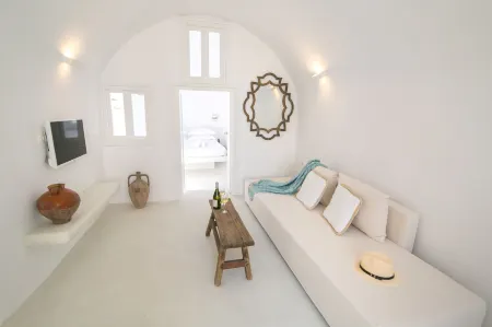 Morfi Cave House Отели рядом с достопримечательностью «Тирасия»