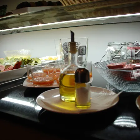 Eco Alcalá Suites