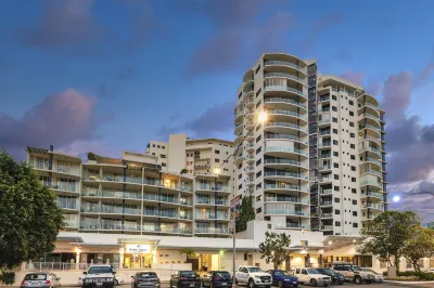 Piermonde Apartments Cairns Hotels near Cairns and Tropical North Visitor Information Centre