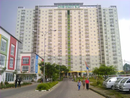 Apartment the Suites Metro by Yudis - Pools