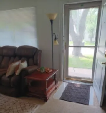 The Three C's...Calm, Classy & Comfortable