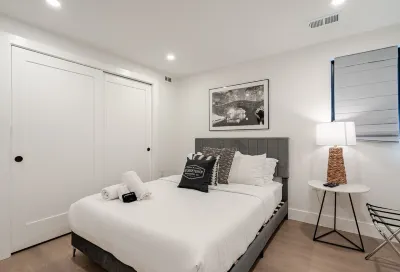 ☆990ft² ☆Heart of Georgetown☆99 Walk Score☆<1 min→Shops☆Smart TV☆ 조지타운 호텔