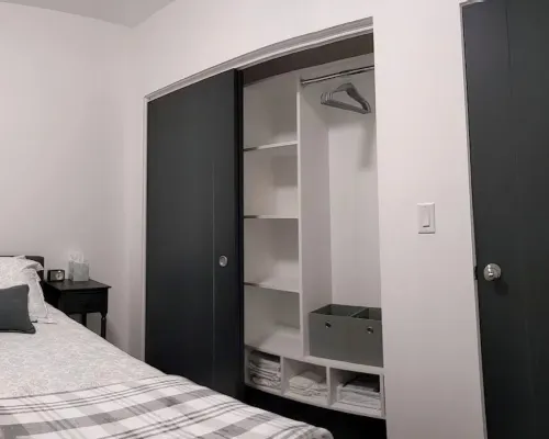 Adventure Basecamp: Newly Built Retreat steps from Downtown Victor Hotels in Victor