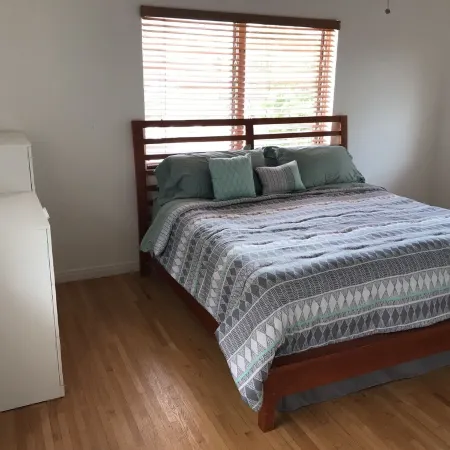 Beautiful Wide Bayfront Villa la Vue unit