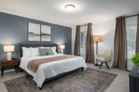 Game room, great for families, centrally located in Piedmont Triad