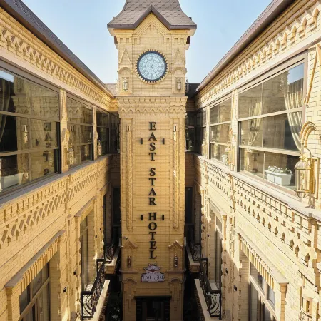 East Star Hotel