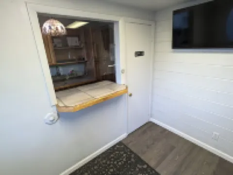 Majestic Rockies Motel