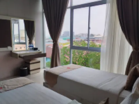 Osaka Hotel Batam Hotels in 