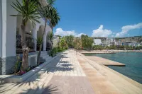 Adam & Eve Suites - Strand