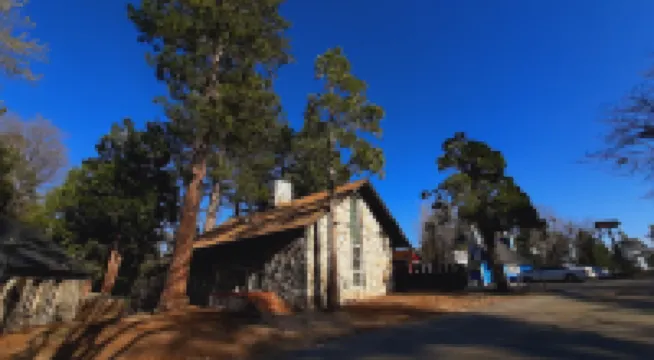Sherwood Arms Motel