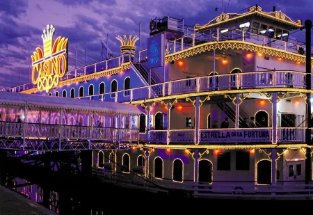 Resort Experience in Puerto Madero Отели рядом с достопримечательностью «Pasaje Roverano»