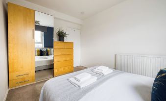 Stunning 2 Bed Flat Near Tower Bridge