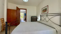 App Lungolago 3 Places Near the Beach