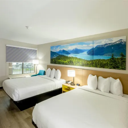 Days Inn & Suites by Wyndham Bossier City