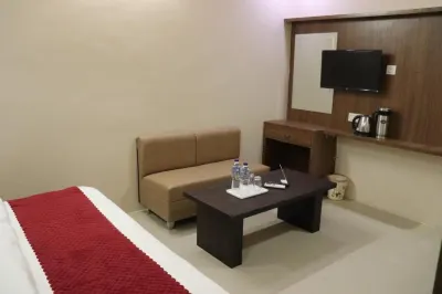 Hotel V B Paradise Hotels near Dev Dham Devmali