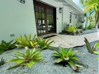 3 Bedroom house in Estate Shoys near golf, beach, tennis and Buccaneer resort