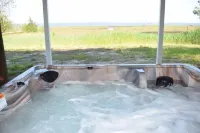 Bay View-WATERFRONT, DOCK, SUNSETS!