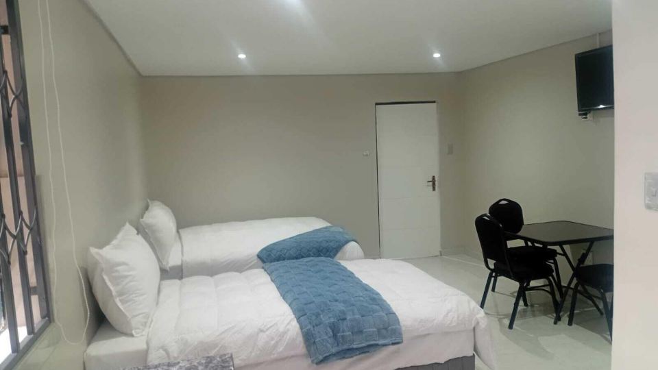 Hayat Hotel 94Juta